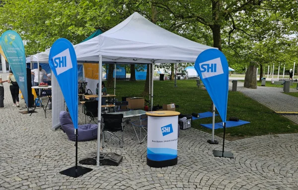 Der Stand der SHI GmbH beim M-net Firmenlauf 2026 am 19. Mai